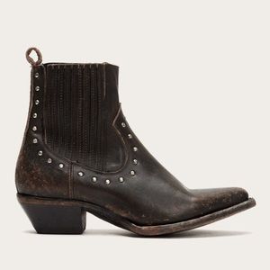 Frye Sacha Stud Chelsea